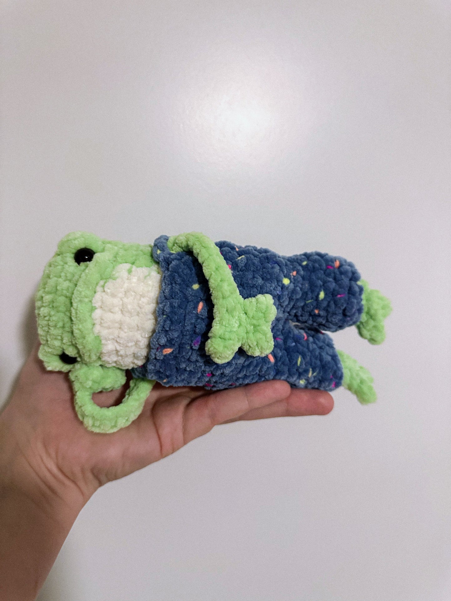 Finn the Froggy – Handmade Crochet Amigurumi Plushie