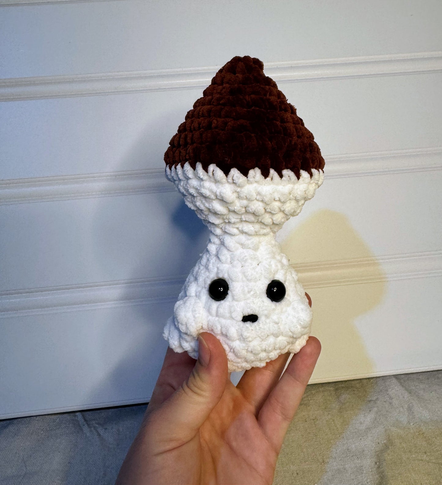Milo the Mushy – Fidget-Friendly Amigurumi Mushroom Plush